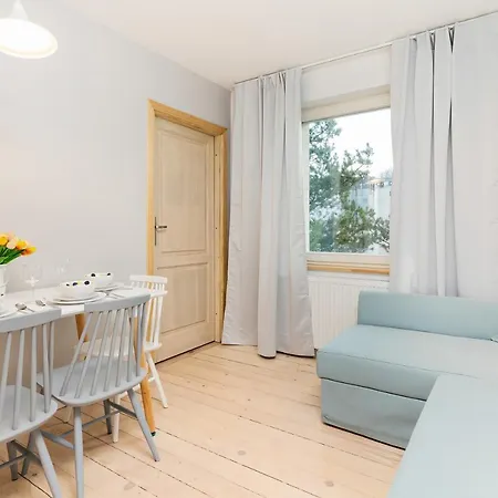 Apartment Seaside Kraszewskiego By The Beach In By Renters Sopot