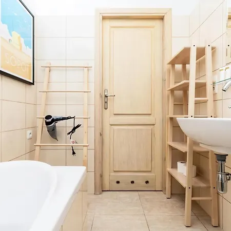Seaside Kraszewskiego By The In By Renters